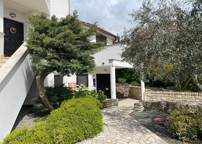 Lodra Διαμέρισμα Πούλα