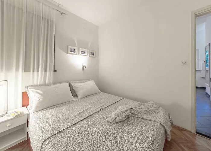 Διαμέρισμα Lodra *