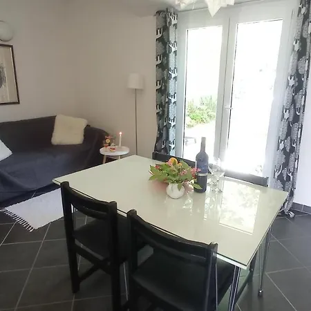 Lodra Apartment